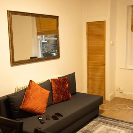 شقة لندن  في Manor Court المظهر الخارجي الصورة